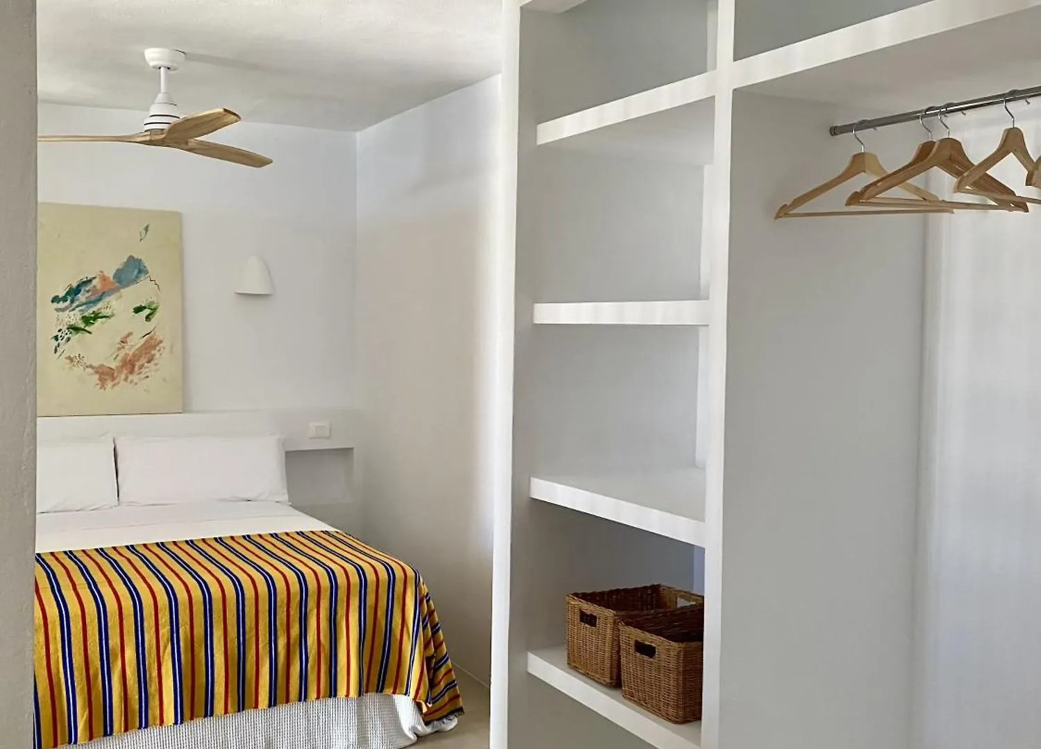 Casa Costa Apartments Bajamar  Spain